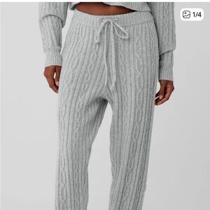 Alo cable knit sweatpants in gray